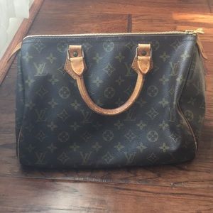 Louis Vuitton speedy 30